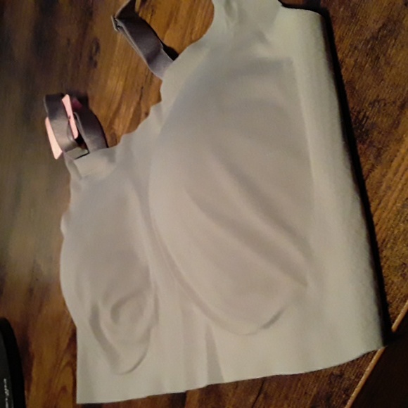 NWOT Medium Clay Colored True Padded Wirefree Bralette - Picture 5 of 11